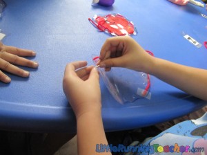 Lacing_Apples4