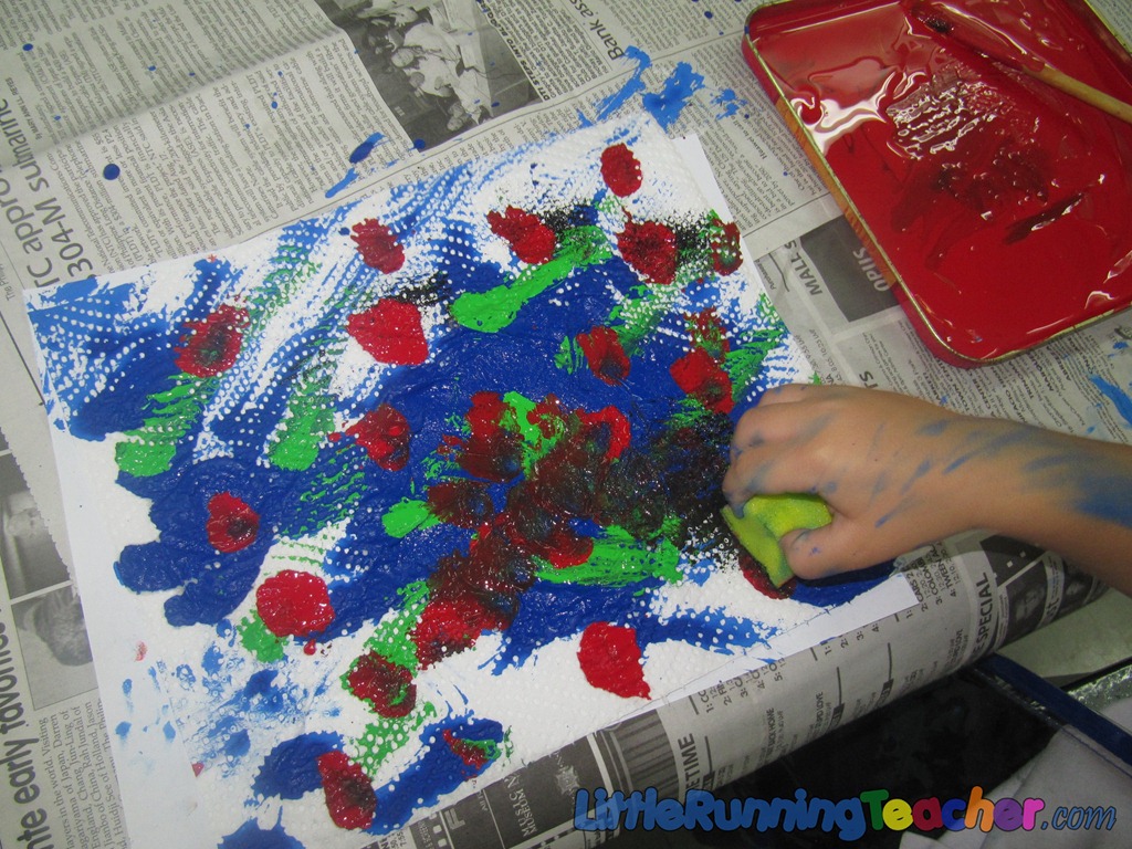 eric-carle-tissue-painting4